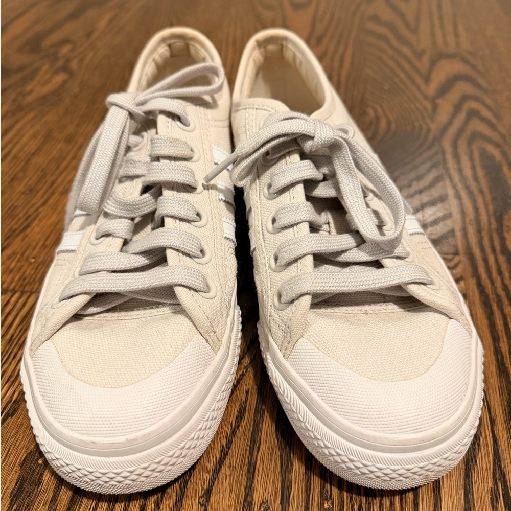 Adidas Nizza Casual Cream Canvas Sneaker 6.5